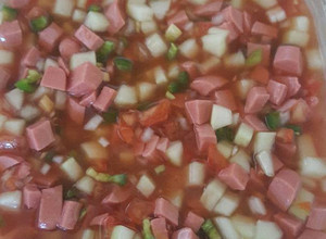 Una foto de Ceviche de salchicha