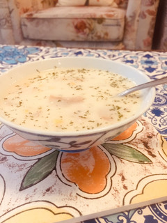 A picture of Cream of Mushroom soup.