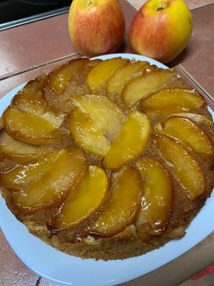 Una foto de Tarta de manzana con bizcocho