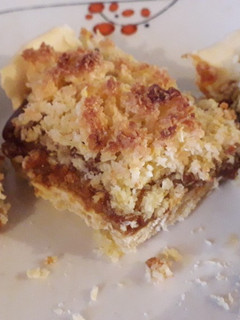 Una foto de Tarta de coco y dulce de leche