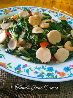 Foto resep Tumis Sawi Bakso