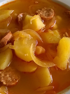 Una foto de Guiso de patatas con chorizo