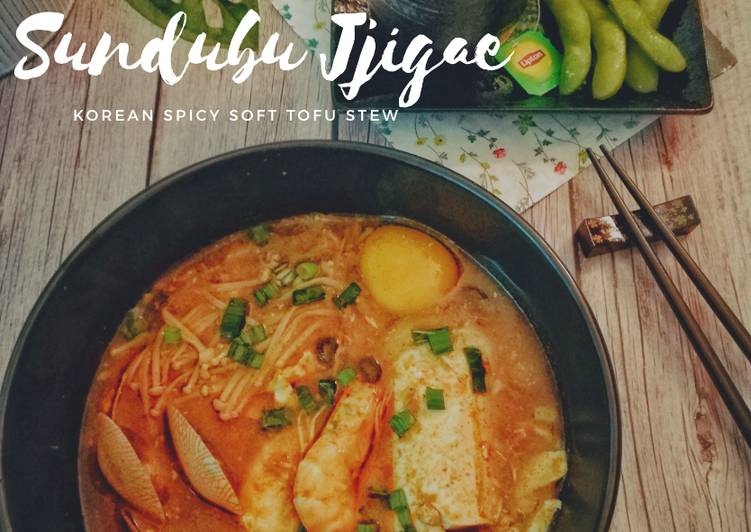 Sundubu Jjigae (Korean spicy soft tofu stew)