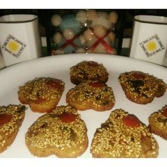 A picture of Veg Sesame heart bites.