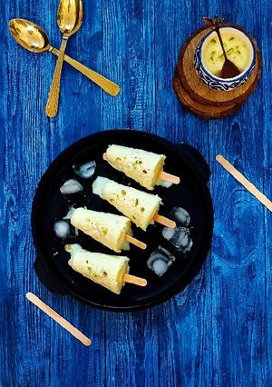 A picture of Malai Kulfi.