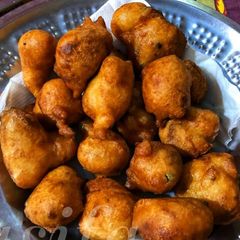 A picture of Goli  bhaji.
