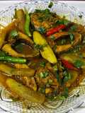 পটল দিয়ে ইলিশ মাছ।