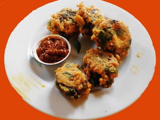 Cheese Stuffed Mushroom Pakora