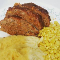A picture of Homestyle Meatloaf.