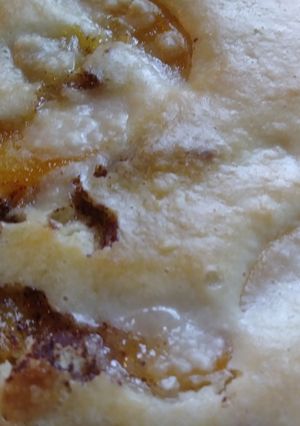 A picture of Pear/peach cobbler.