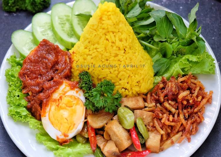 Nasi kuning