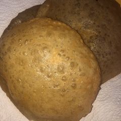 A picture of Milk puri.