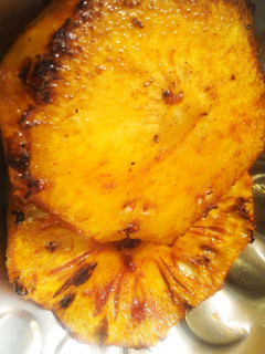 பார்பிக்யூ பைன்னாப்பில்(Barbecue pineapple recipe in tamil) செய்முறை முக்கிய புகைப்படம்