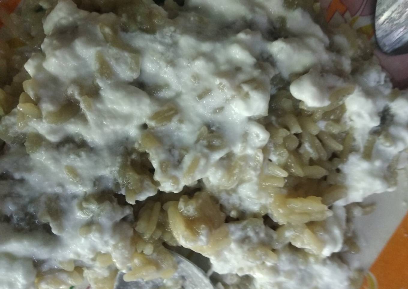 Sweet rice with curd