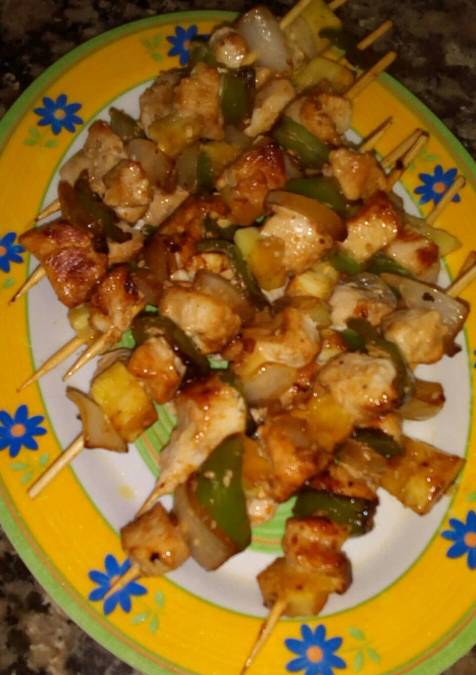 Una foto de BROCHETA DE POLLO con un toque oriental