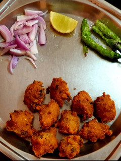 દાળવડા (Dalvada Recipe In Gujarati) રેસીપી મુખ્ય ફોટો