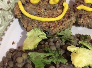 Una foto de Happy Vegan Burgers 😊