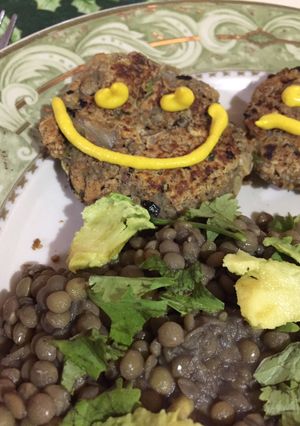 Una foto de Happy Vegan Burgers 😊
