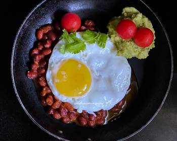 Without Fail Make Recipe Egg poach on Red beans Practical Delicious