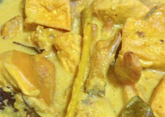 Resep Opor Ayam Sederhana (santan kara) yang Bikin Ngiler