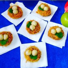 A picture of Bird Nest.