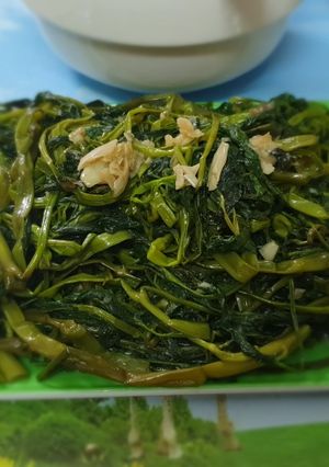Hình của món Rau muống xào tỏi.
