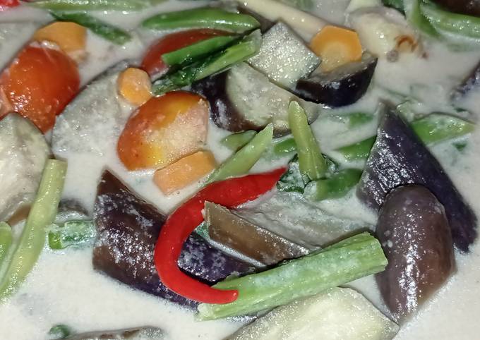 Resep Sayur santan manis campur oleh Aisyahms Ayie Cookpad