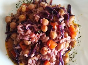 Foto principal de Arroz con garbanzos y lombarda😋