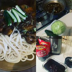 A picture of Jajangmyeon - Black Bean Pasta My Versión.
