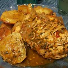 A picture of Pechugas a la cacerola.