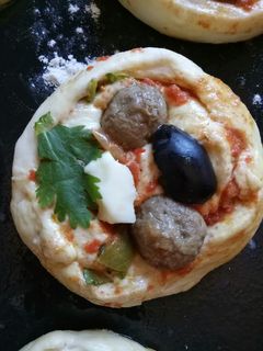 صورة لوصفة بيتزا رولي