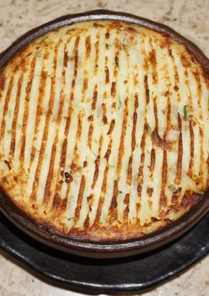 Una foto de Pastel de carne con puré de papas rústico