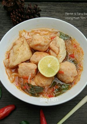 Foto resep Pentol & Tahu Bakso Udang Kuah Tomyam Simpel