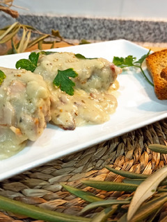 Una foto de Pollo 🍗 a la parmesana 🧀