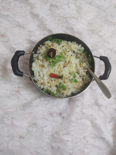 மாங்காய் சாதம் (Maankaai satham recipe in tamil) செய்முறை முக்கிய புகைப்படம்