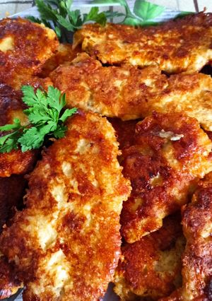 Reszelt sajtbundás sült csirkemell recept fotója
