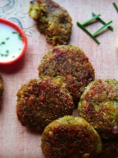 ব্রকলি কাটলেট (broccoli cutlet recipe in Bengali) রেসিপির প্রধান ছবি