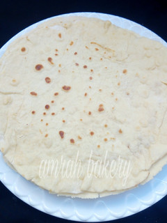 A picture of Shawarma bread.