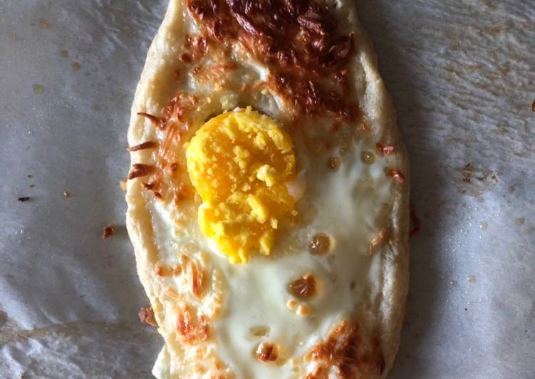 Egg cheese pita