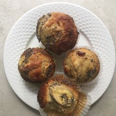 A picture of Banana and medjool date muffins.