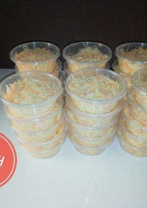 A picture of Creamy coleslaw.