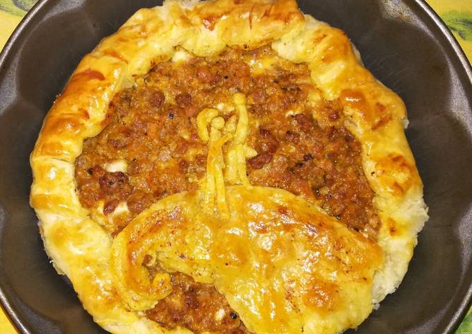 Modo più semplice a Preparare Veloce Nightmare Before Christmas - Torta salata ripiena di zucca, salsiccia e taleggio 🎃