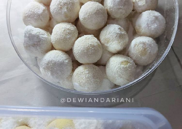 makanan Putri Salju Keju Anti Gagal