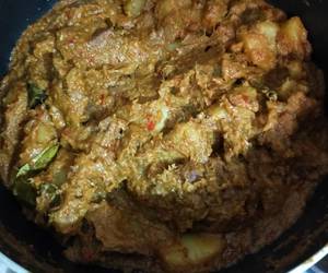 Ini Caranya Rendang Daging Sapi Paling Enak