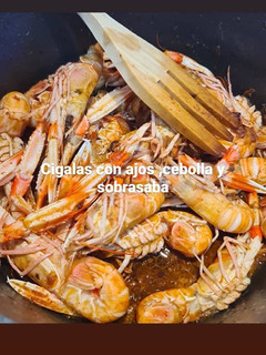 Una foto de Cigalitas con sobrasada picante