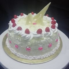 A picture of White forest cake.