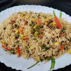 Mexican fried rice A picture of Mexican fried rice.