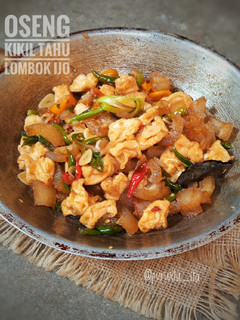 Foto resep Oseng kikil tahu lombok ijo
