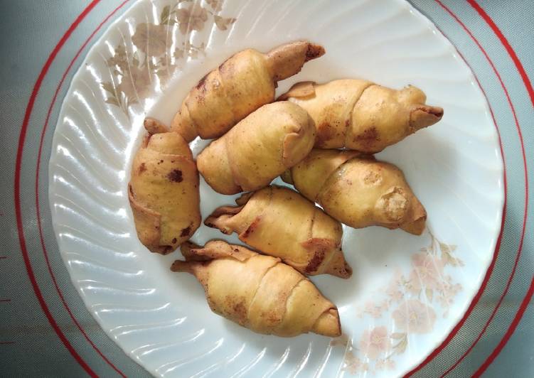 Recipe of Super Quick Homemade Molen pisang (super simpel)