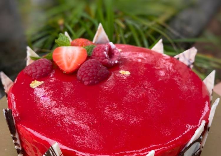 Rahasia Membuat Mini Strawberry Chocolate Mousse Yang Lezat